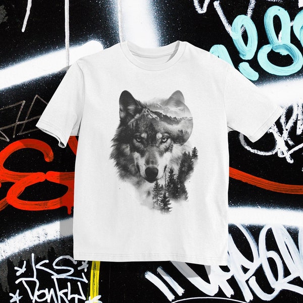 Wolf and Moon T-shirt - Wildlife - Moon T shirt - Watercolour - Wolf Art - Handpainted - Wolf Vintage - Outdoor