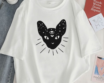 Moon Cat T-Shirt: Witchy Third Eye Astrology Tee