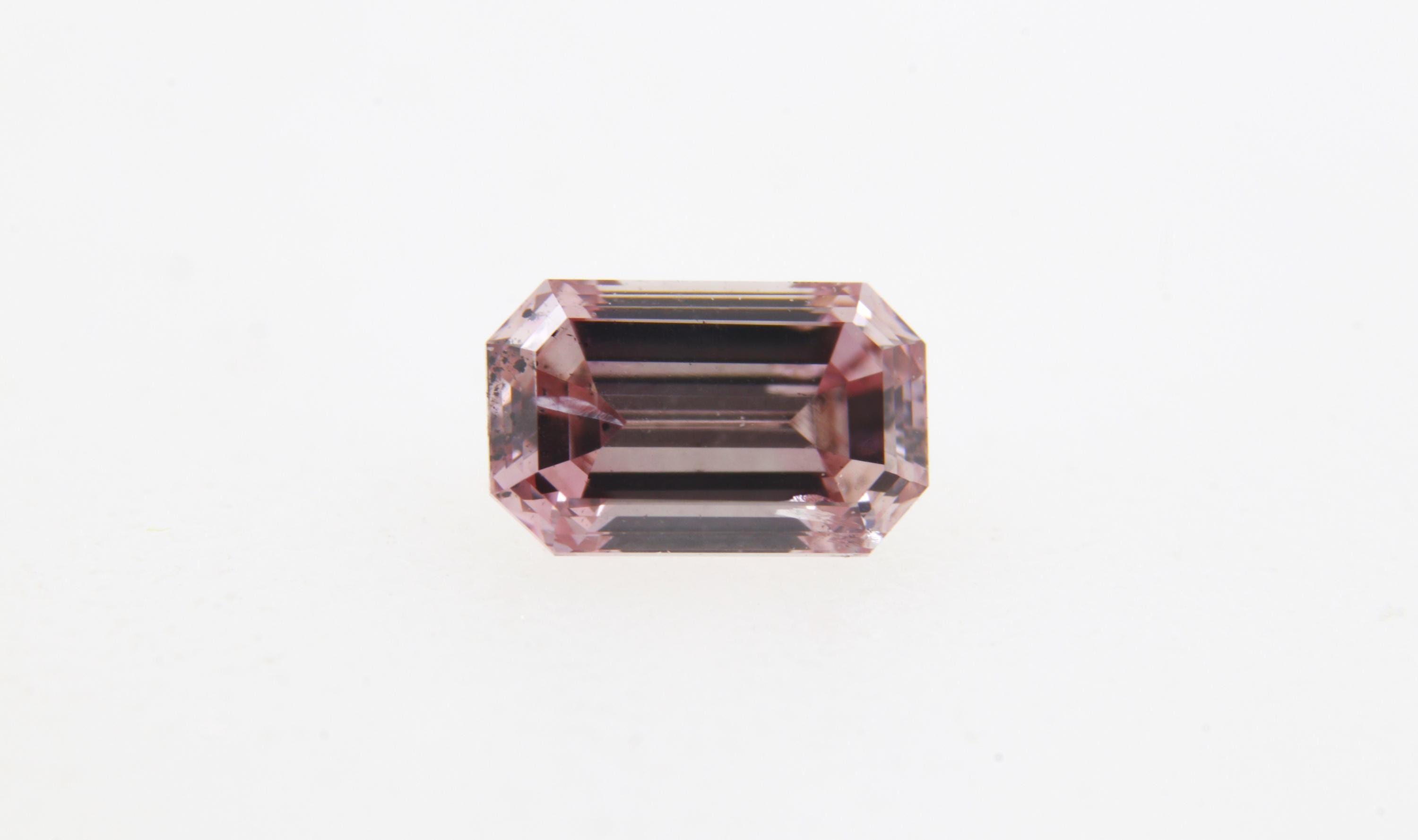ARGYLE Fancy Intense PINK Diamond 0.15 Ct, Emerald Cut, Original 