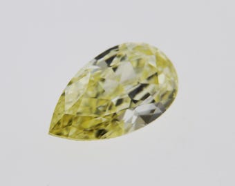 Natural Fancy YELLOW Diamond 1.03 ct, Internally Flawless, GIA Certified, Pear shape
