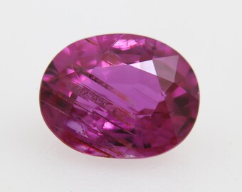 3,78 ct Rubis du Mozambique traité