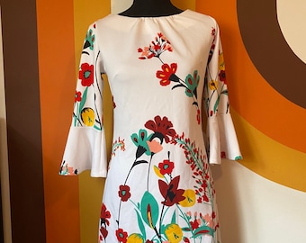 60’s Inspired Floral Dress