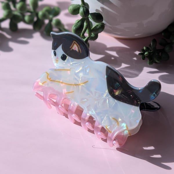 Opalescent Cat Hair Claw – Iridescent Pastel Kitty Clip, Whimsical Statement Hair Accessory