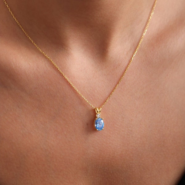 Collier topaze bleue, collier de pierre de naissance de décembre pour elle, cadeau de fête des mères, pendentif de pierre gemme personnalisé pour cadeau d'anniversaire