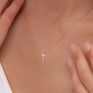 Mothers Day Gift, Cross Pendant Necklace, Cyrstal cross necklace, zirconia cross, dainty cross necklace, silver cross necklace, rose gold cross necklace, Christmas day gift, religious necklace, solid gold cross, cross jewellery, minimalist cross