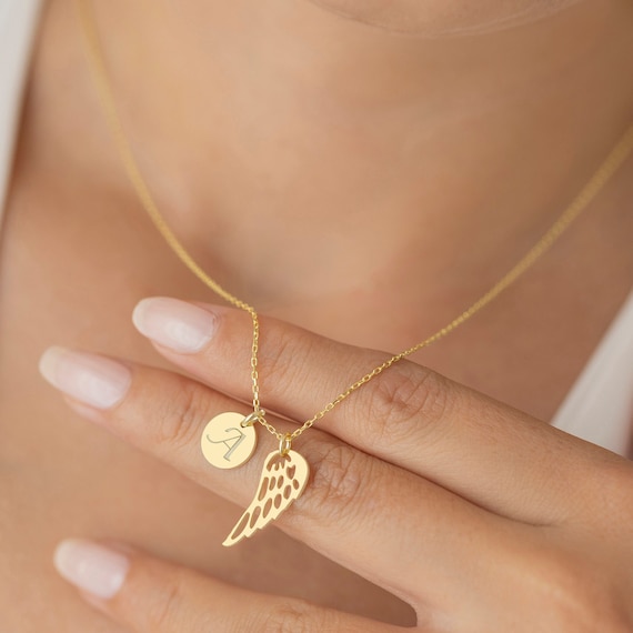 14k Gold Angel Disc Charm Pendant 14k Gold Angel Disc Charm Pendant