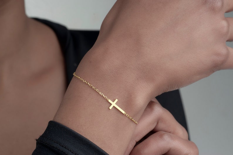 Religious bracelet, dainty Christian jewelry, cross bracelet, confirmation gift, dainty cross jewelry, gold cross jewelry, first communion, confirmation gift, birthday gift, holly communion, mothers day gift, Christmas gift, delicate cross
