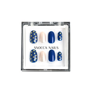 Press on nails | star press on nails | blue press on nails | short press on nails