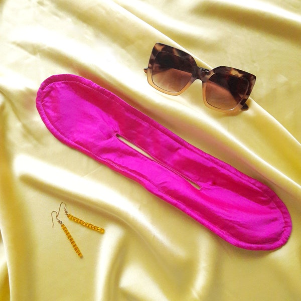 Moño de seda hecho a mano: elegante accesorio para el cabello, ideal para moños, novias y regalos.