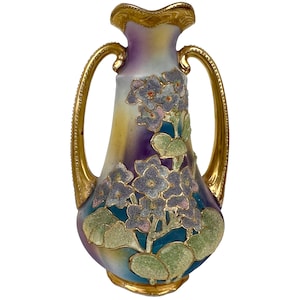 Antique Nippon Coralene Porcelain Vase Patent Applied For 38257 6.25”