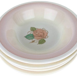 Vintage 1930s Susie Cooper Faded Pink Patricia Rose Dessert Bowl