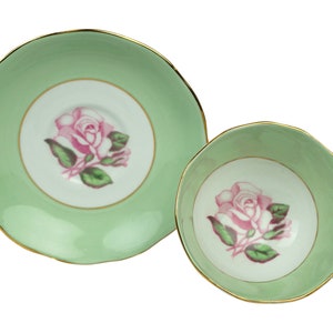 Vintage Roslyn Bone China Cup & Saucer Rose Pattern England