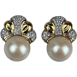 Vintage Nina Ricci Large Pearl Drop Earrings Clip-on Gold Plated