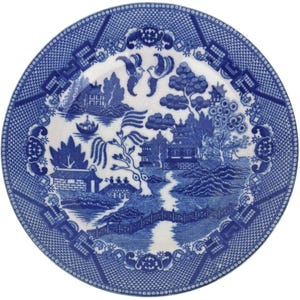 Vintage 1930s Blue Willow Plate – Made in Japan Porcelain – 9 1/4&quot; Diameter