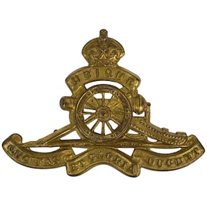 WW2 RCA Cap Badge Royal Canadian Artillery Canada Army