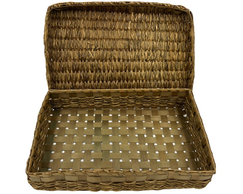 Antique Native American Lidded Sweetgrass Basket shops Passamaquoddy Penobscot Wabanaki