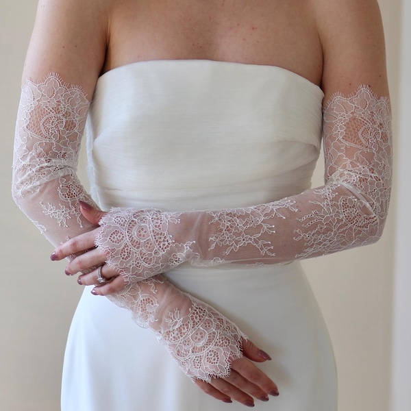 Chantilly Lace Bridal Gloves, Fingerless Wedding Sleeves, Scalloped French Lace