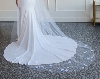 Cascading Floral Veil, Bridal Tulle, White Flowers and Pearls