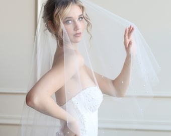 Pearl Edged Double Layer Tulle Veil