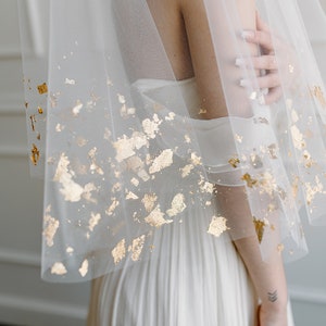 Gold Leaf Foil Drop Veil with Metallic Flakes on Two Layers image 3