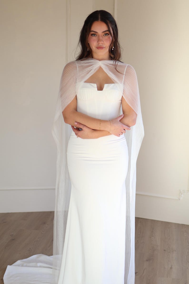 Bridal Pleated Neck Scarf image 4