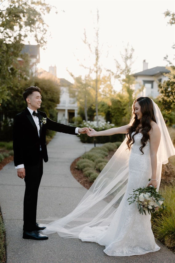 Cascading Pearl Veil Elbow, Fingertip, Waltz or Cathedral Length 