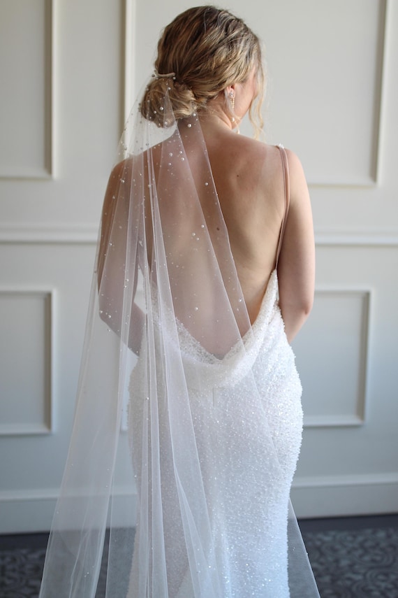 Dew Drop and Pearl Wedding Veil - Etsy display picture 1