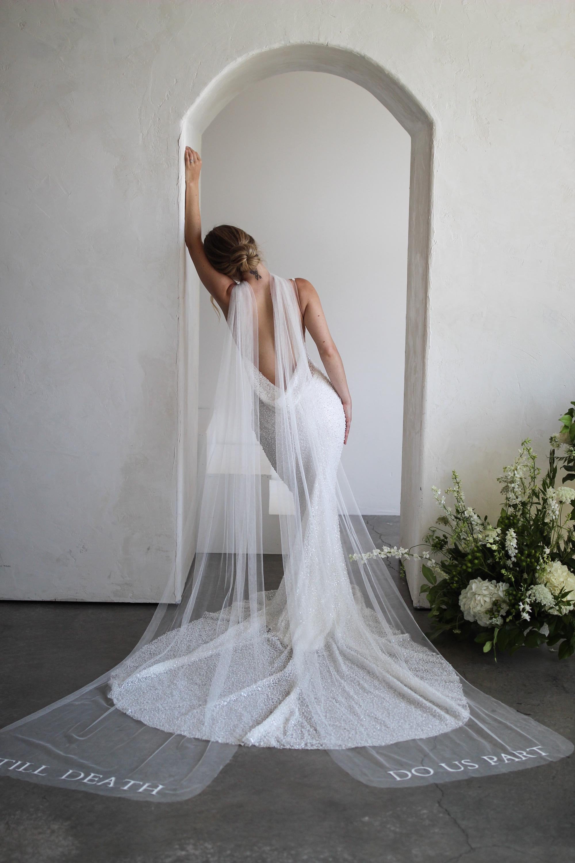Hailey Bieber Inspired  Rhinestone Veil One - Hailey Bieber main image 3