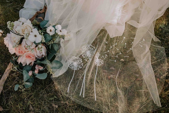 Chapel Length Dandelion Lace Veil Dandelion Veil | Elegant Beaded Border | Bo & Luca – Bo & Luca main image 2