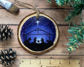 Hand-Painted Nativity Ornament: Manger Scene Wood Slice Christmas Decor