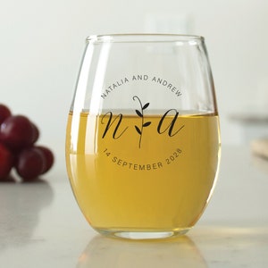 24 pcs - Personalized 9 oz. Stemless Wine Glass-Monogram Wedding Favor Glasses-Unique Personalized Stemless Wine Glass-Wedding Favors-DGN217