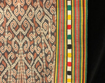 Extra Fine handwoven lady skirt from Iban Dayak.west Kalimantan Borneo.
