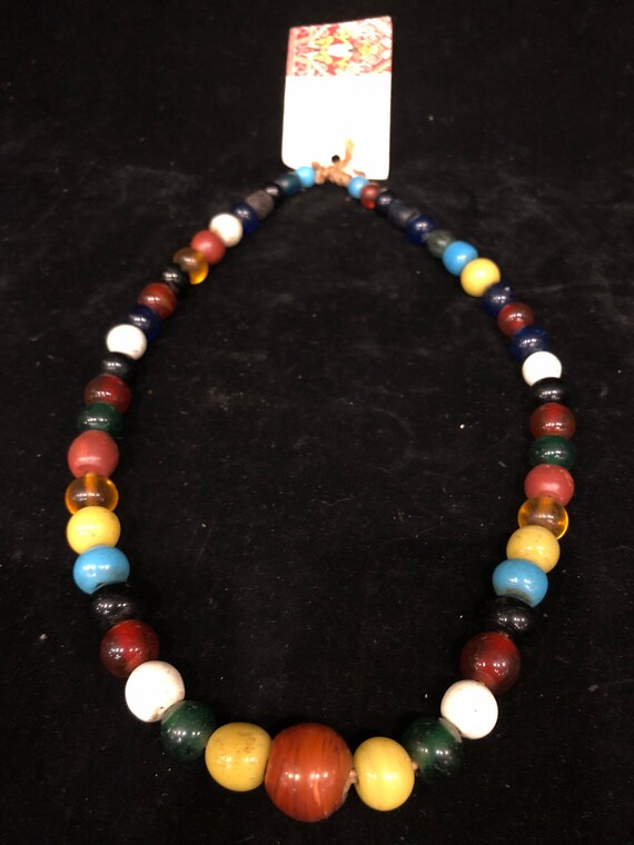 Antiques marble/glass/peppercorn brick red beaded