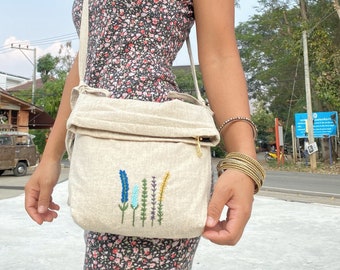 Handmade Bag / Hand Embroidery/ Bag/ Foldover Crossbody Bag/ Simple CrossBody Bag/ CrossBody Purse/ Everyday Purse/Gifts for 50