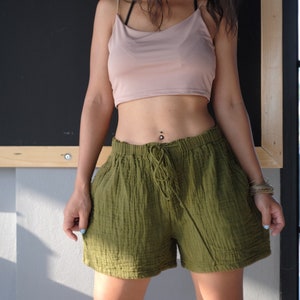 Short en lin // Boho Shorts // Shorts pour femmes // Tenue femme // Shorts d’été // Linen Boho Shorts // Vêtements pour femmes // Vêtements d’été