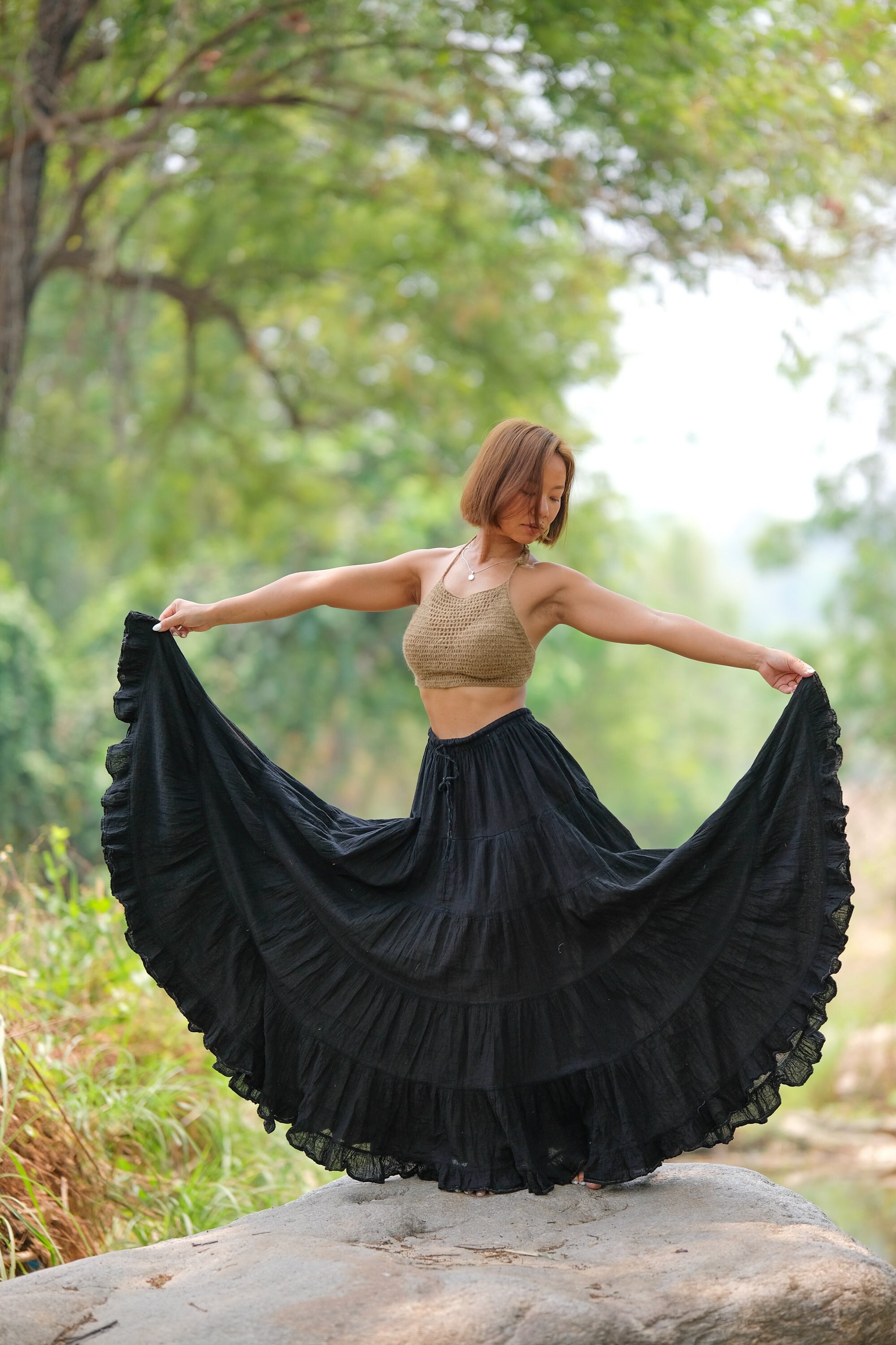 Black tiered ruffle skirt maxi hot sale