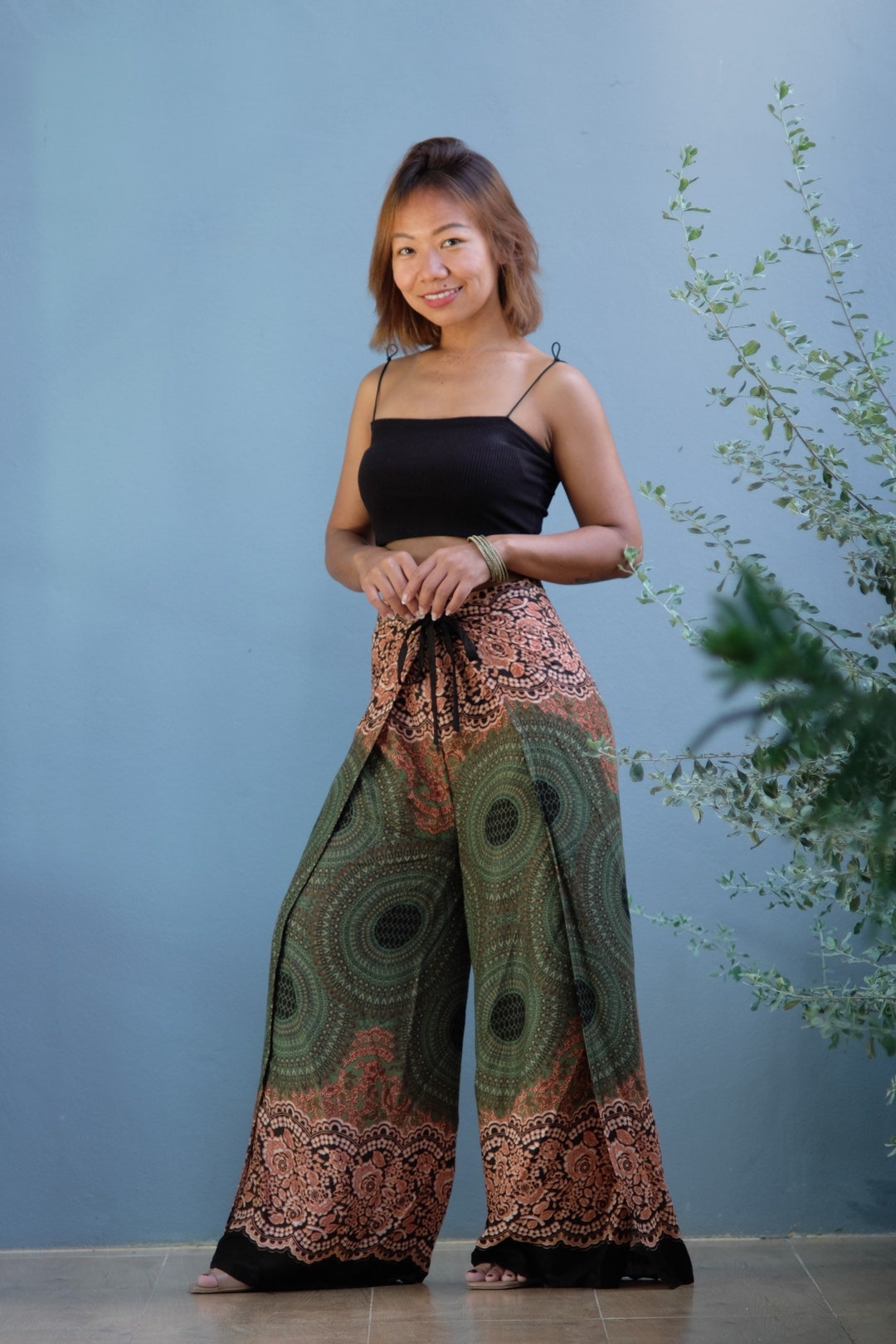 Yoga Pants/ Baggy Pants / Waist Lag Pants / Hippie Pants/ Palazzo Pants