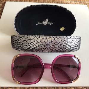 Joan boyce glasses top