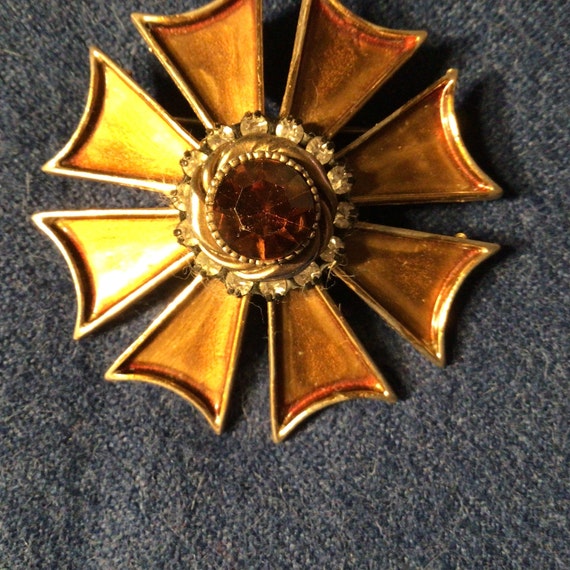 HAR Maltese Cross.Vintage Brooch.Bronze tone.Rhin… - image 5