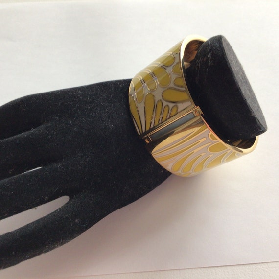 Kate Spade Vintage Bracelet.14k Gold plated.Yello… - image 2