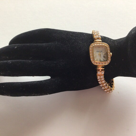 Joan rivers vintage watch.classic Gem
