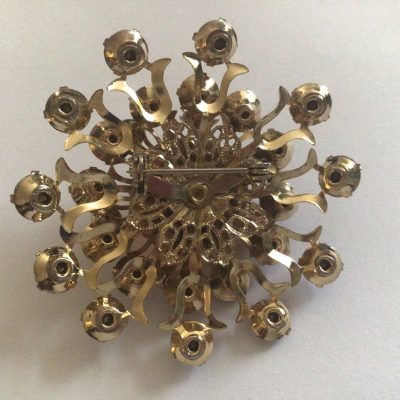 Vintage Brooch.Gold tone.Rhinestone Austria Cryst… - image 4