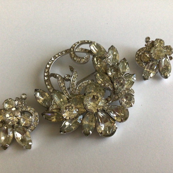 Eisenberg store costume jewelry