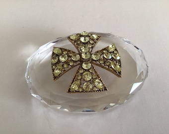 Broche Ancienne En Pâte De Verre Peinte à La Main - Old Brooch - Générique