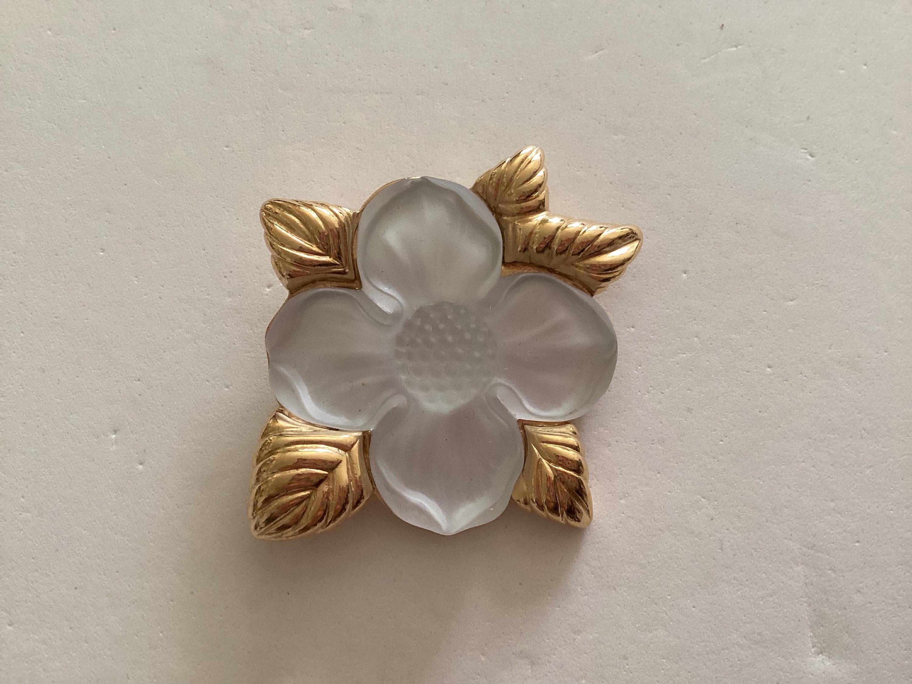 Vintage 1980's Monet Swarovski Carved Frosted Glass Dogwood Flower