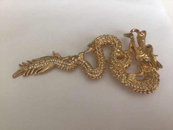 Vintage Brooch/Pendant .Large Gold tone Dragon.Rh… - image 4