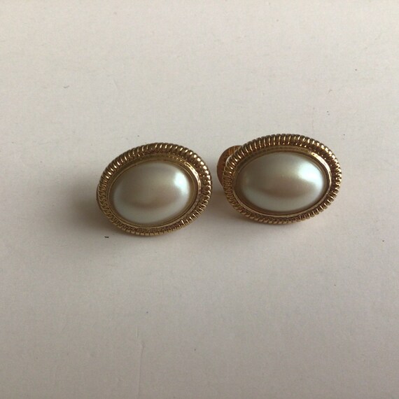 Monet Vintage Clip and Pierced Earrings.Gold tone… - image 3