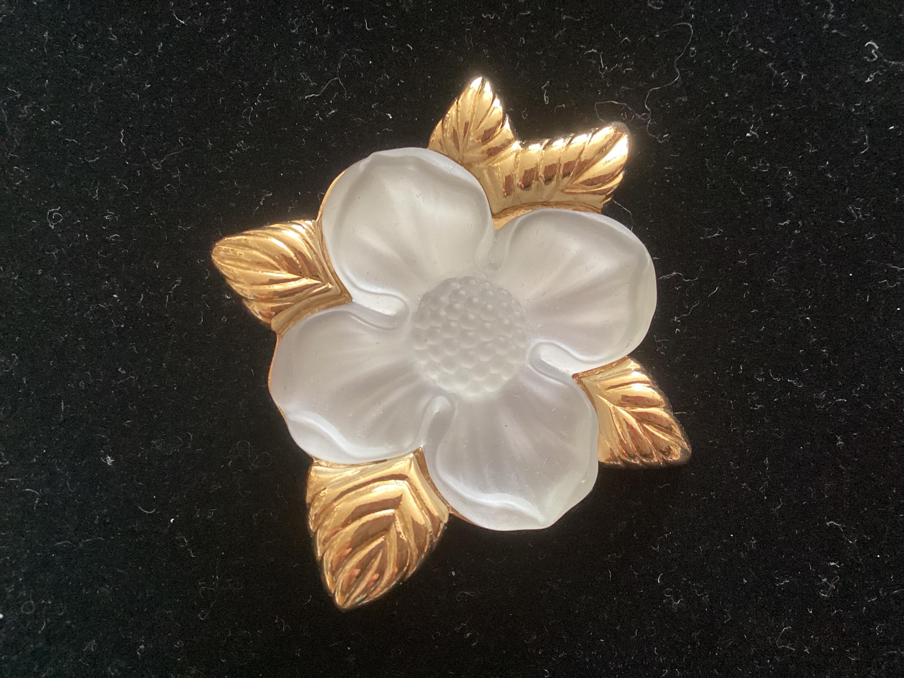 Vintage 1980's Monet Swarovski Carved Frosted Glass Dogwood Flower