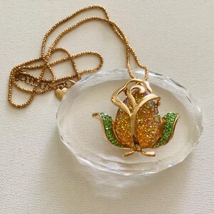 Vintage 3D Dazzle Rose Betsey Johnson Collection de fleurs de jardin vertes