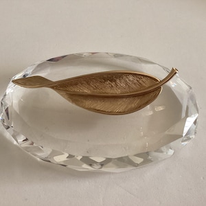 Vintage Monet Brushed Gold Fill Leaves Brooch/Pin